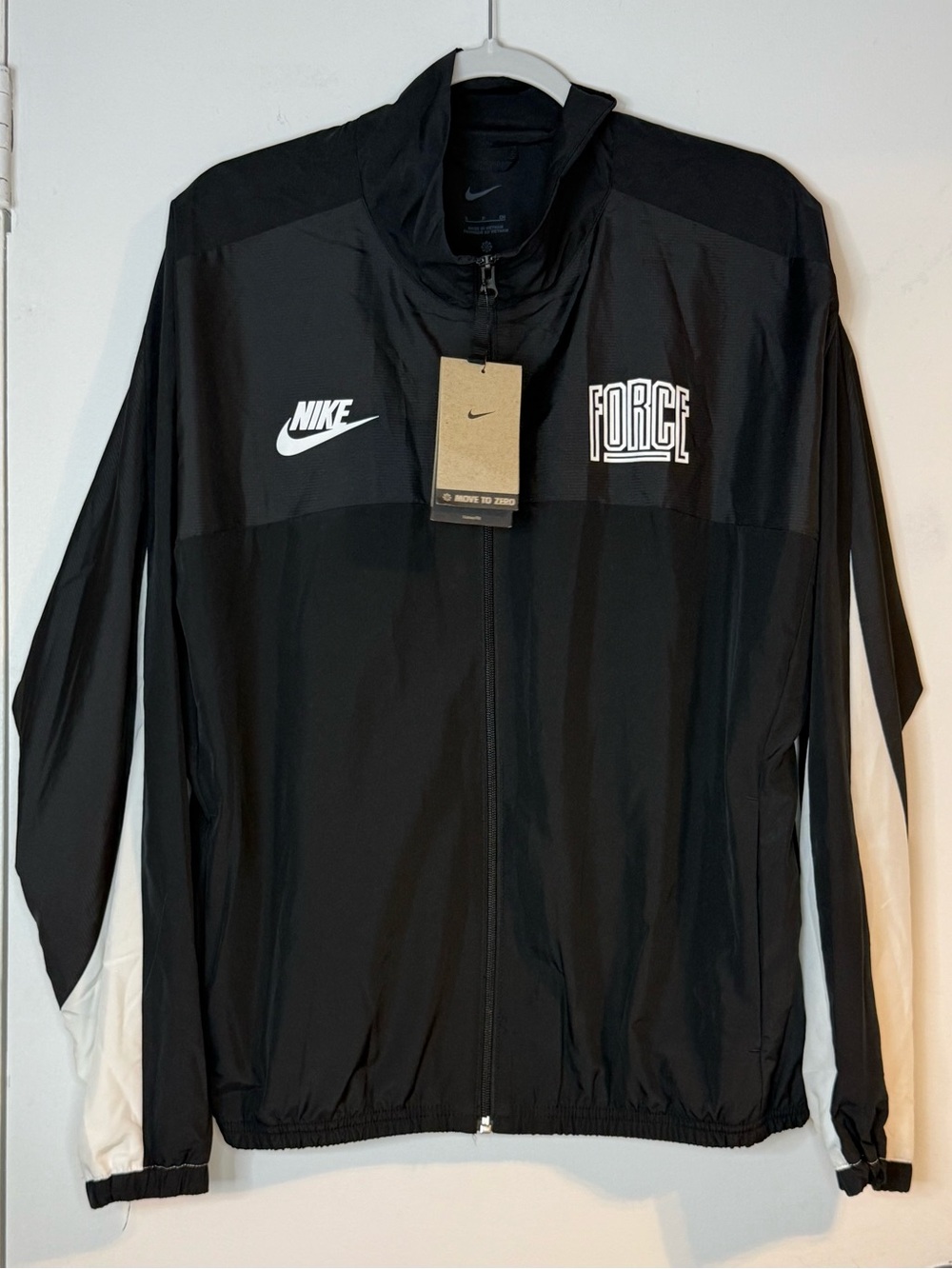 Nike Starting 5 Force Basketball Jacket Men’s S Black White NWT Windbreaker